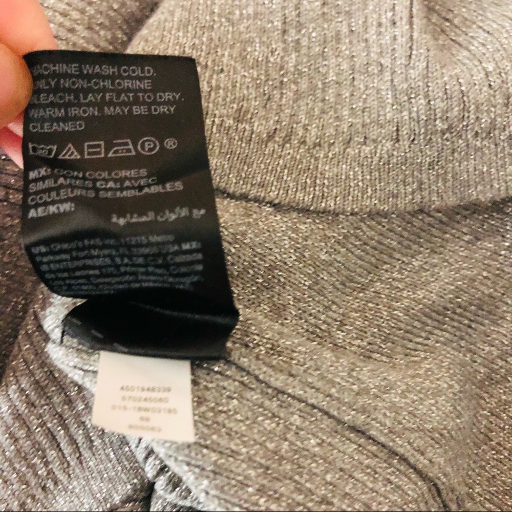 WHBM METALLIC SILVER DOME NECKLINE STRETCH TOP MED - Picture 7 of 9